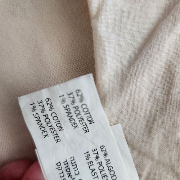 Black Tape Women's Cream/Off-White Denim Shorts Rolled Size 22 - Picture 7 of 7